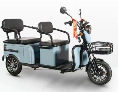 Electric Cargo Tricycles for Adults Curb Weight 200-300kg Driving Mileage 70-90km Sunshade Canopy