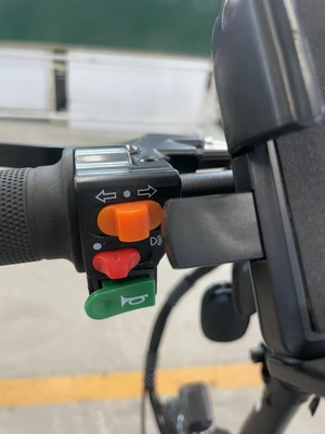 3000W Travel Electric Motor Car with Automatic Driving and 48V Voltage at Hot
