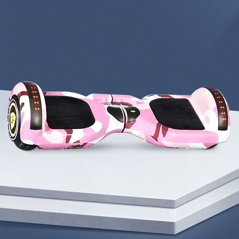 Appearance Patent 's Electric Chrome Hoverboard for Girls 5-10KM Range Per Charge